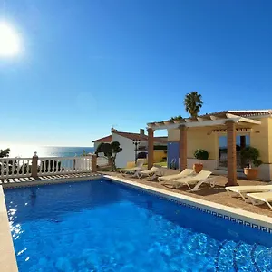 Casa Darren Villa
